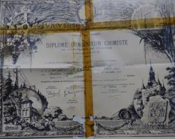 Diplôme d'ingénieure chimiste d'Odette Clara, épouse Mansour - Archives de l'Institut national polytechnique de Toulouse