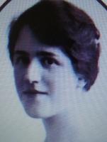 Portrait photographique de Thérèse Mathou (non daté) - The Boxwood Bulletin, Boyce VA, 50, 1, 15. (Repéré par Michel Bilotte).